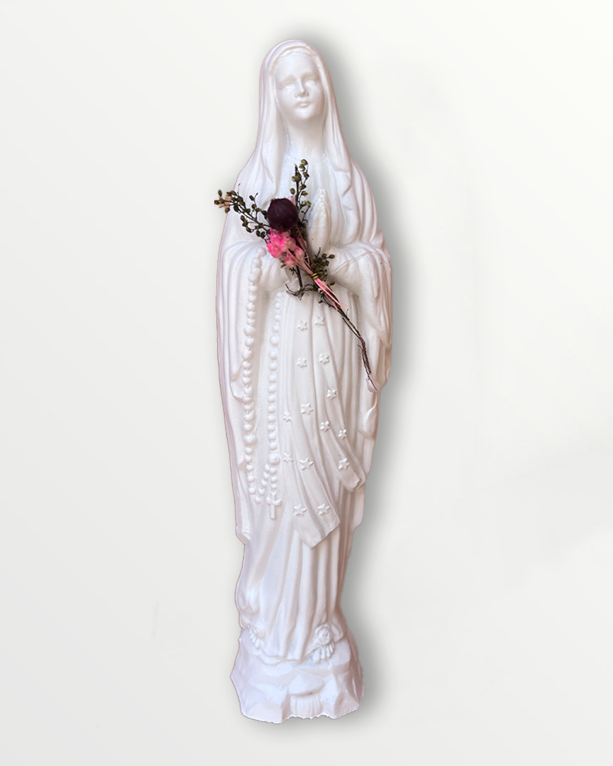 Statuette Vierge fleurie 17 cm