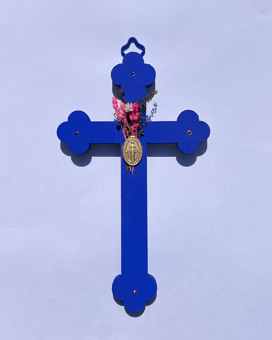 Crucifix fleuri
