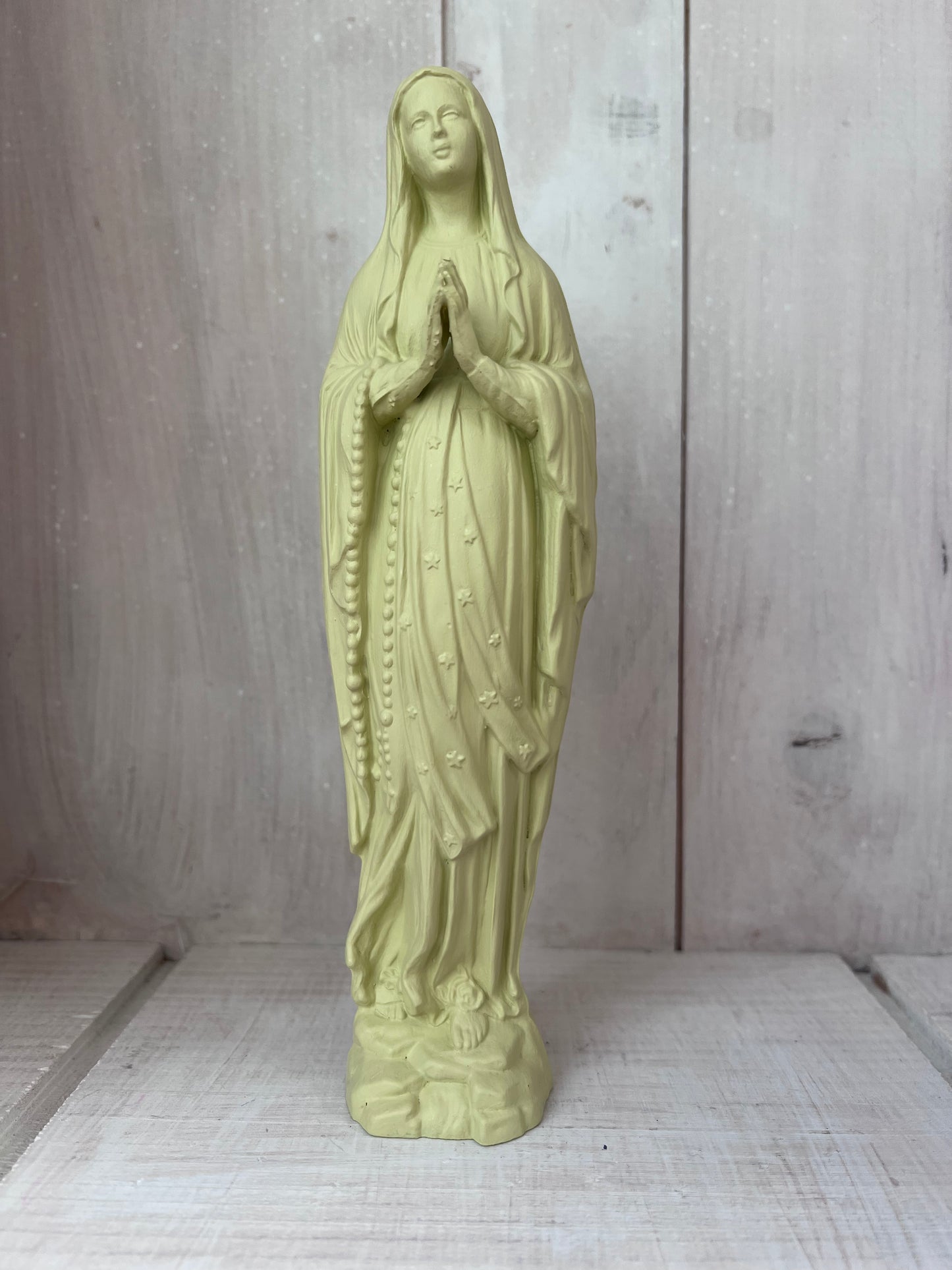 Statuette Vierge 20 cm Couronnée Fleurie
