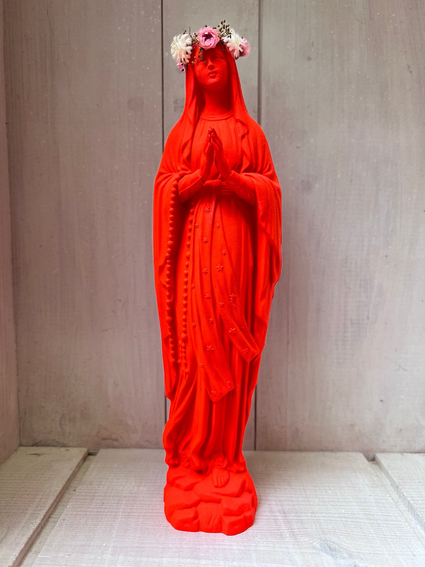 Statuette Vierge 20 cm Couronnée Fleurie