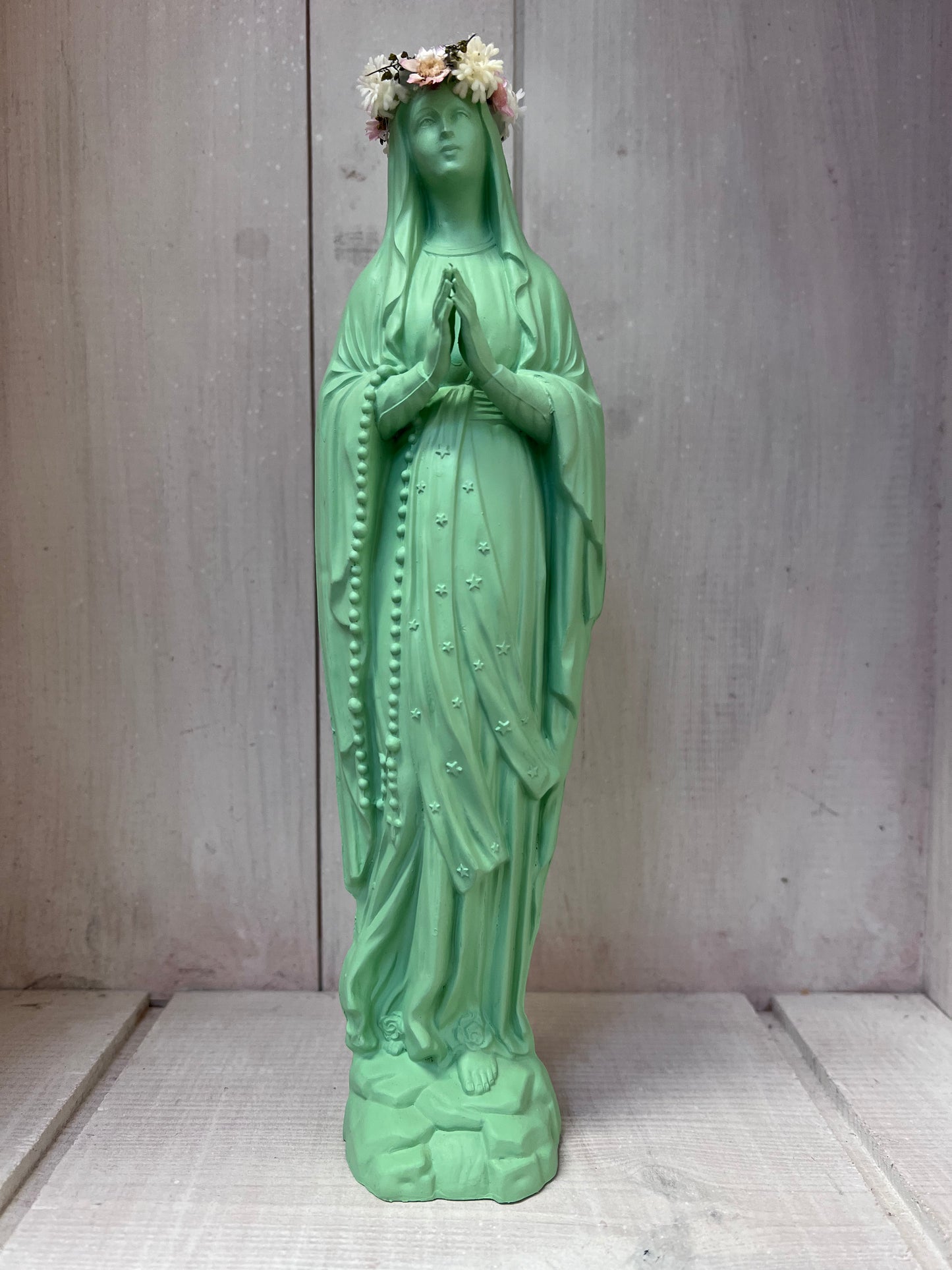 Statuette Vierge 20 cm Couronnée Fleurie