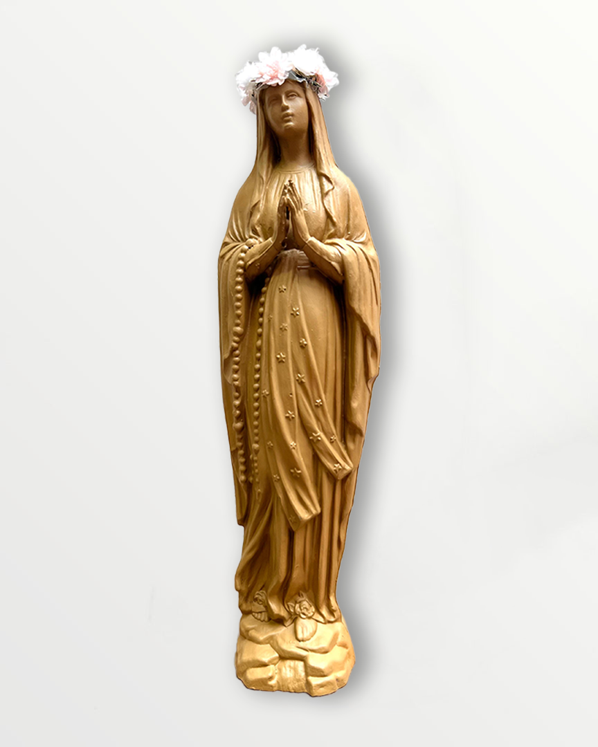 Statuette de la Vierge couronnée de fleurs