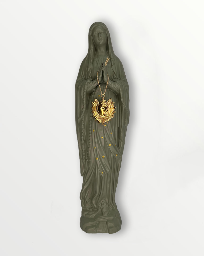 Statuette de la Vierge ex-voto