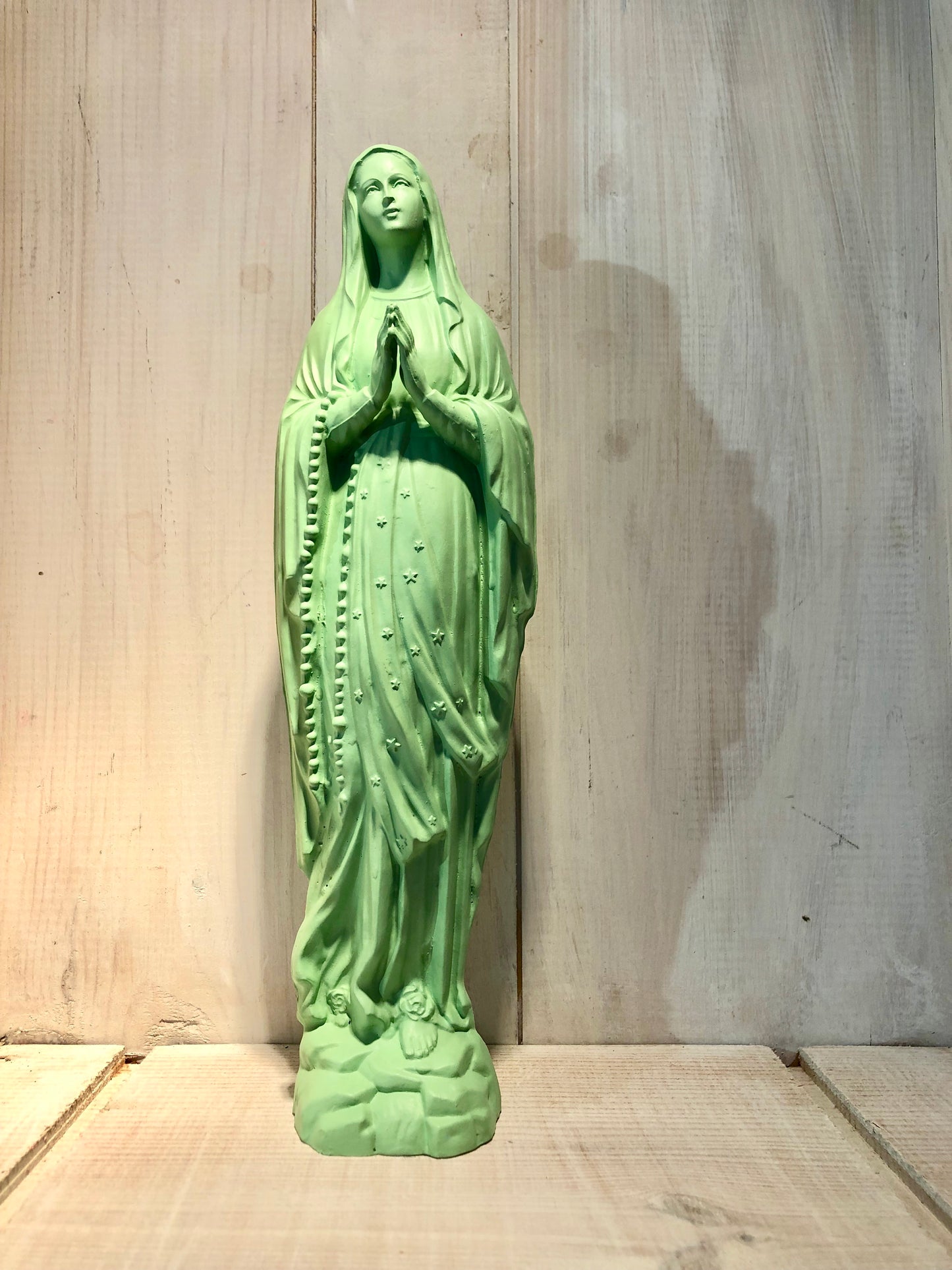 Statuette Vierge 20 cm Couronnée Fleurie