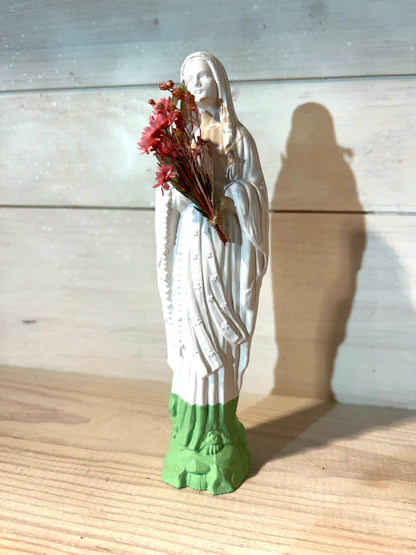 Statuette Vierge fleurie 17 cm