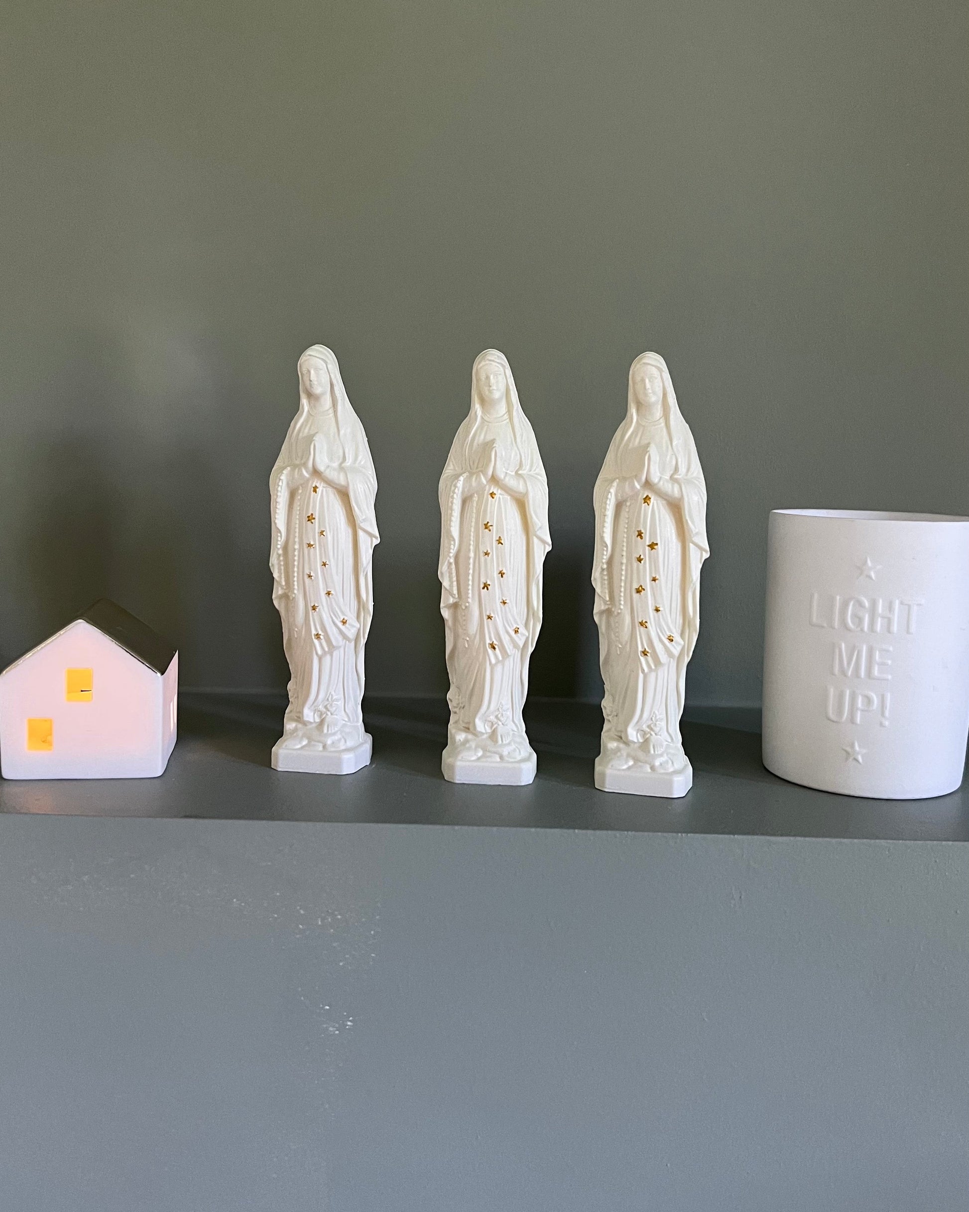 Vierge phosphorescente jour